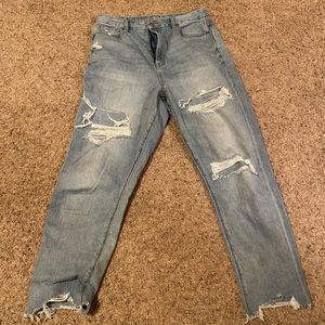 American Eagle Mom Jeans